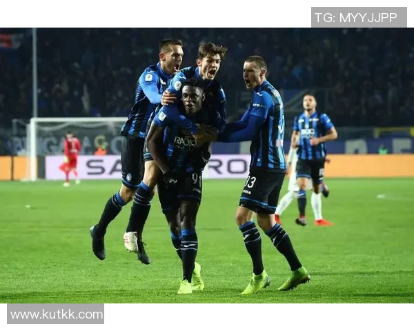 亚特兰大与那不勒斯激战意大利杯争夺战精彩回顾与分析